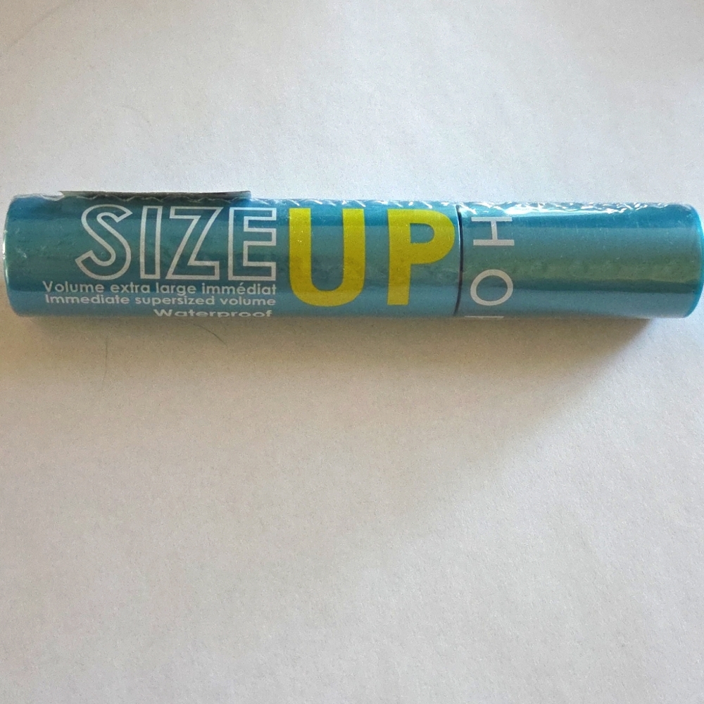 SEPHORA COLLECTION SIZE UP SUPER IMMEDIATE VOLUMIZING WATERPROOF MASCARA BLACK - Picture 6 of 7